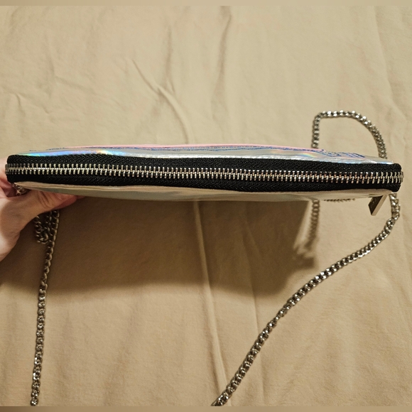 Skinnydip London "I'm Worth The Dollar" Crossbody Bag - Picture 14 of 16